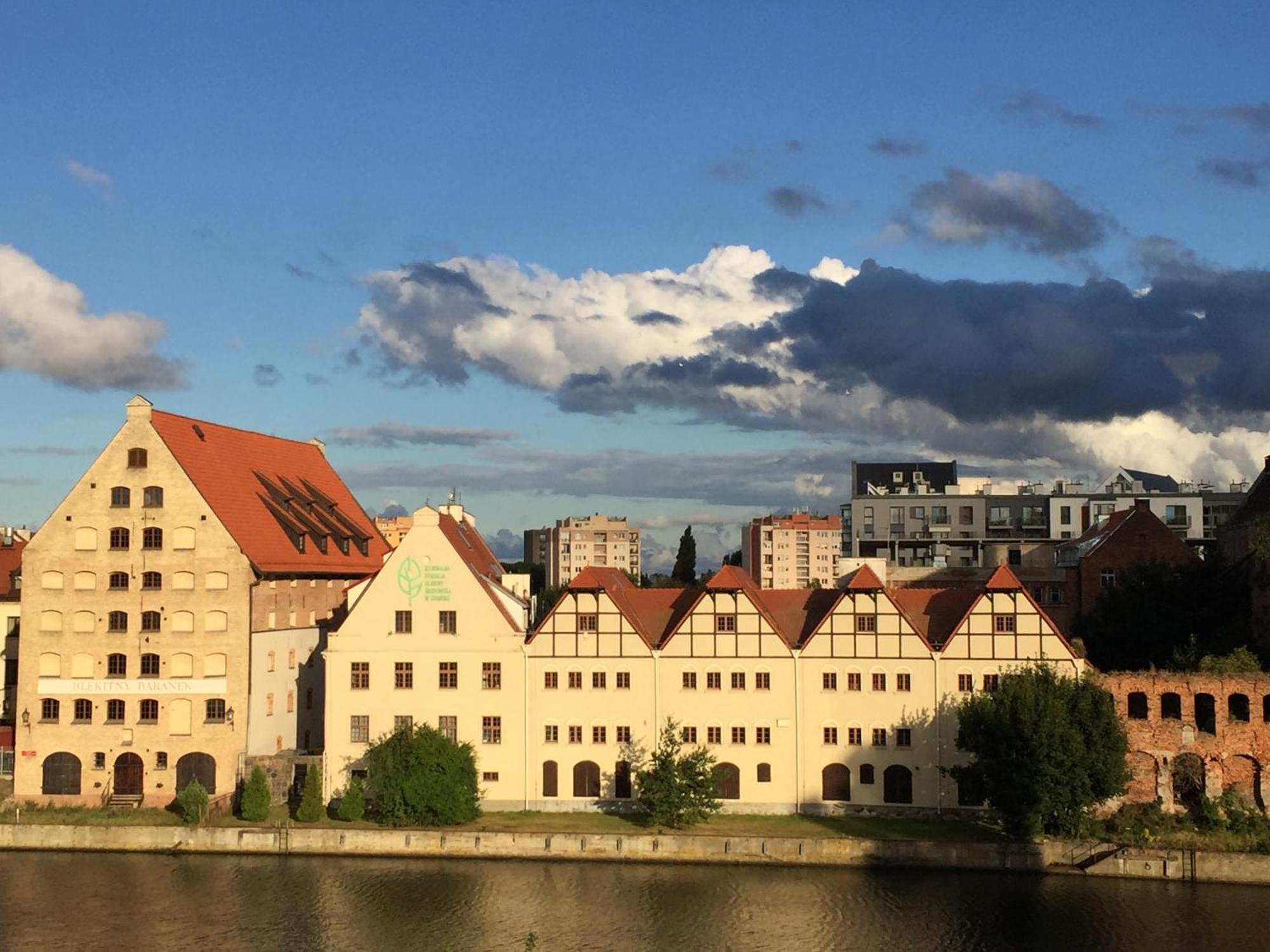 Hello Apartments Amazing River View 4 Bedrooms & Balcony Gdańsk Buitenkant foto